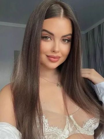Надюша